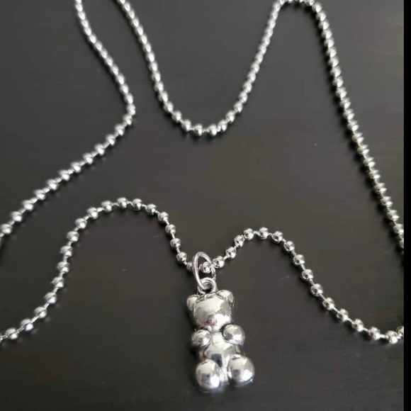 🧸 Style & Glamour Sparkling Silver Sugar Gummy Bear Pendant Necklace - NWT - Picture 2 of 6